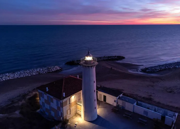 Cozy With Terrace Apartman